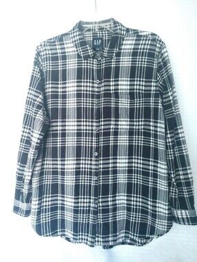 Women's Flannel Shirt GAP Black White Plaid Size Large Chest 42"